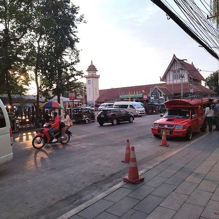 Supanich Condo Opposite The Train Station Chiangmai Čiang Mai Exteriér fotografie